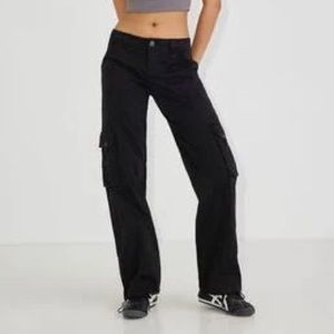NWT Garage Chicago Low Rise Cargo pants size 7